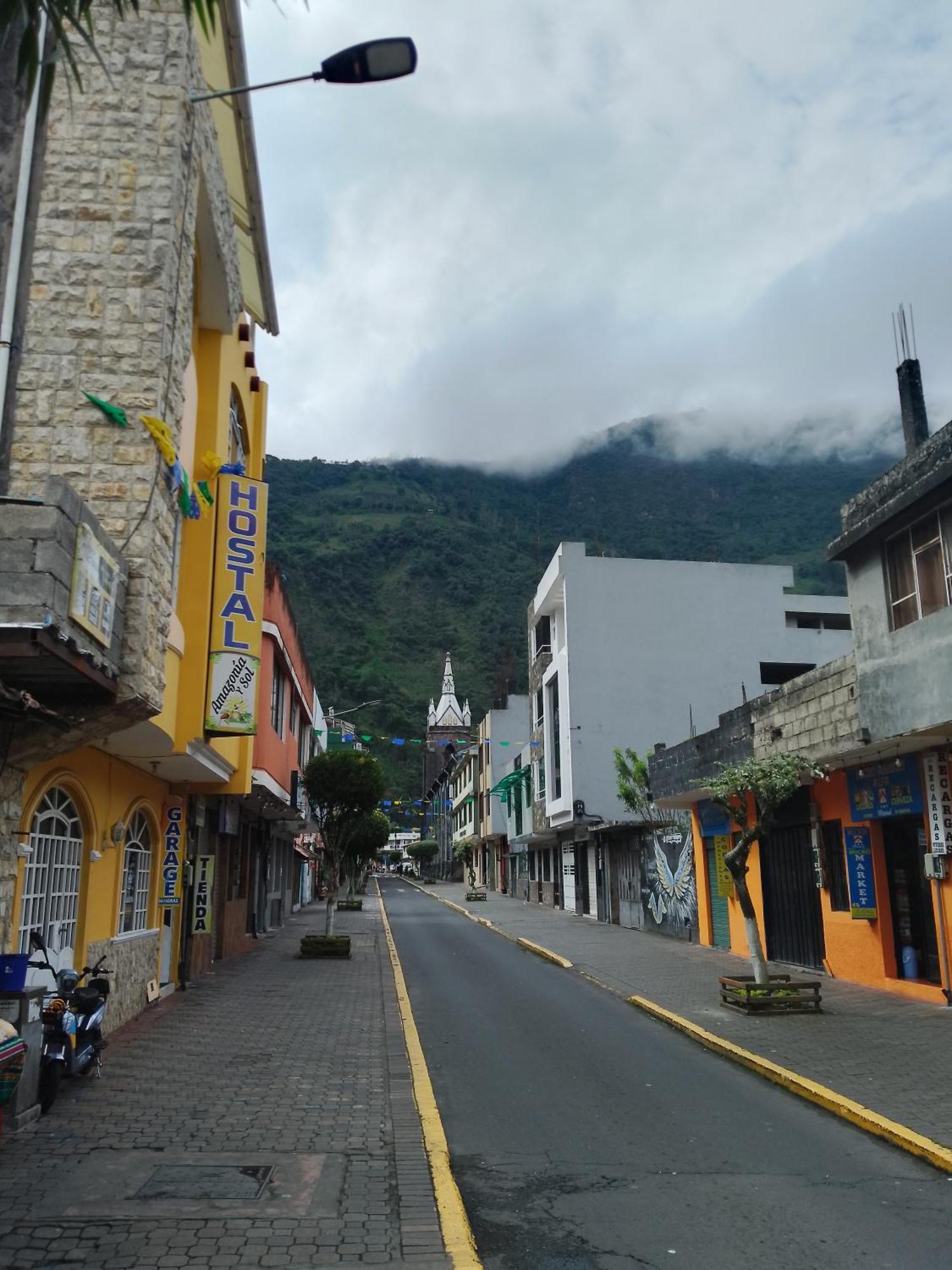 Hotel Amazonia Y Sol Baños Exterior foto